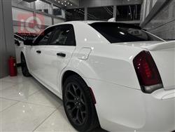 كرايسلر 300